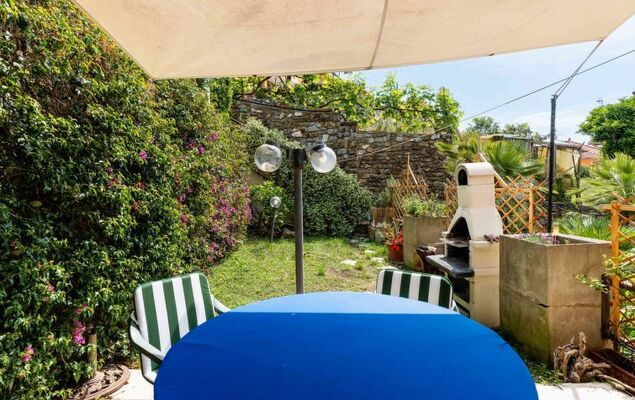 Garden and Sea - Photo 28